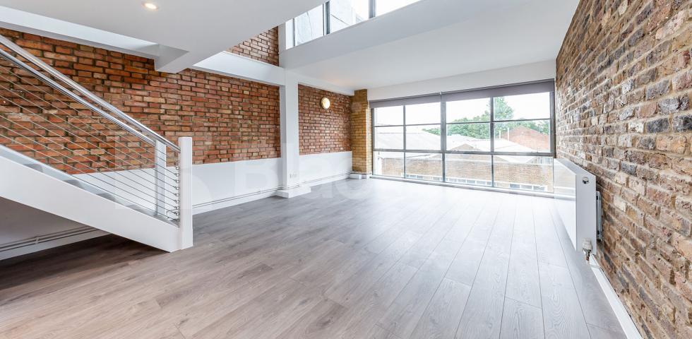 			4 BEDROOM WAREHOUSE CONVERSION , 4 Bedroom, 1 bath, 1 reception Apartment			 EAGLE HOUSE-EAGLE WHARF ROAD, HOXTON-OLD STREET-SHOREDITCH 