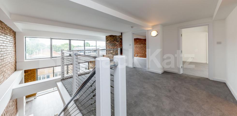 			4 BEDROOM WAREHOUSE CONVERSION , 4 Bedroom, 1 bath, 1 reception Apartment			 EAGLE HOUSE-EAGLE WHARF ROAD, HOXTON-OLD STREET-SHOREDITCH 