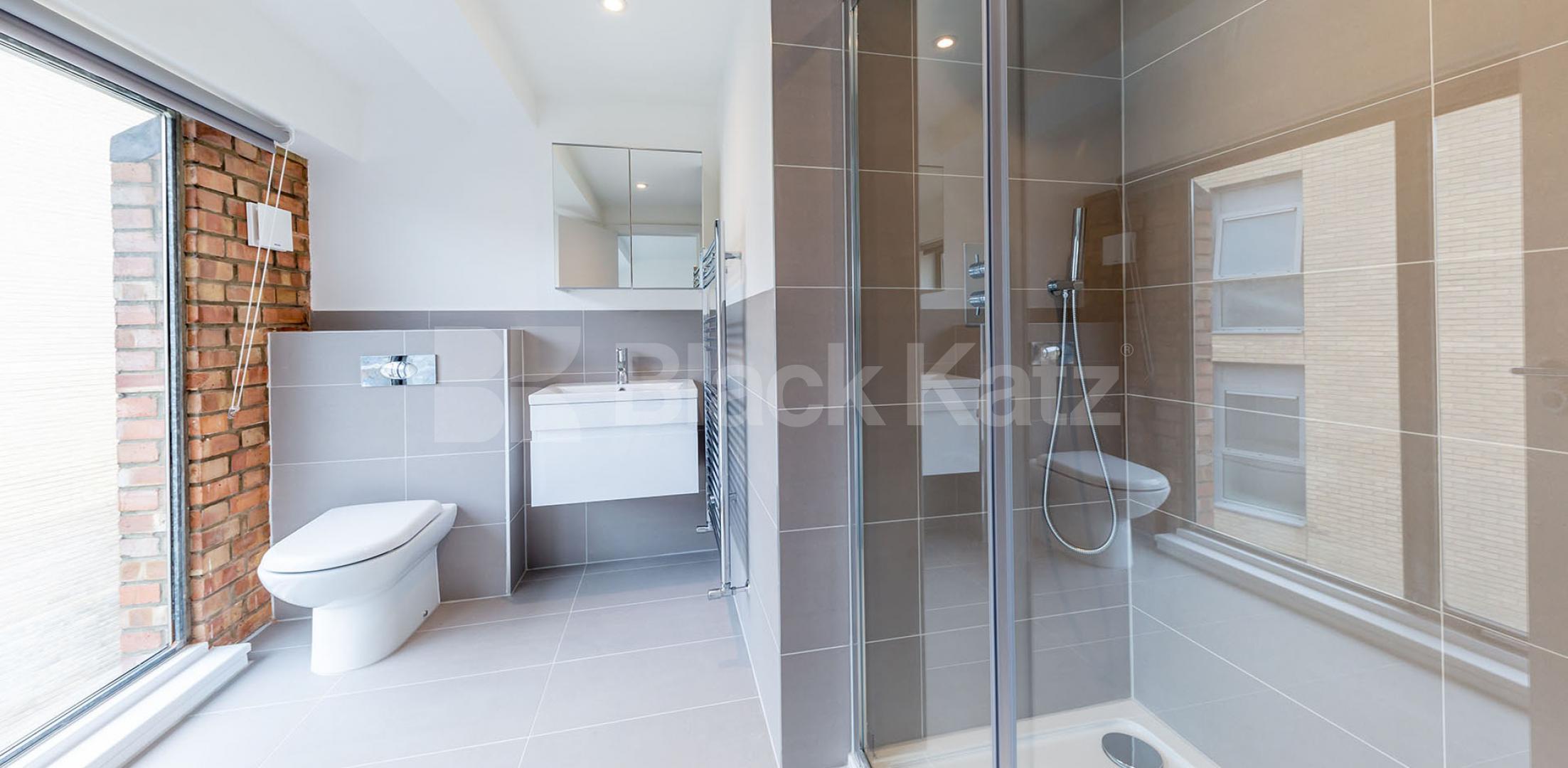 			4 BEDROOM WAREHOUSE CONVERSION , 4 Bedroom, 1 bath, 1 reception Apartment			 EAGLE HOUSE-EAGLE WHARF ROAD, HOXTON-OLD STREET-SHOREDITCH 