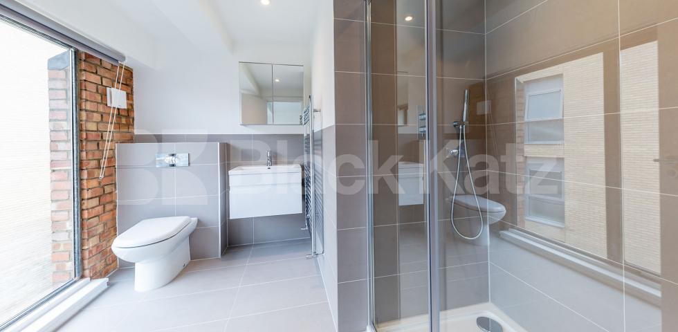 			4 BEDROOM WAREHOUSE CONVERSION , 4 Bedroom, 1 bath, 1 reception Apartment			 EAGLE HOUSE-EAGLE WHARF ROAD, HOXTON-OLD STREET-SHOREDITCH 