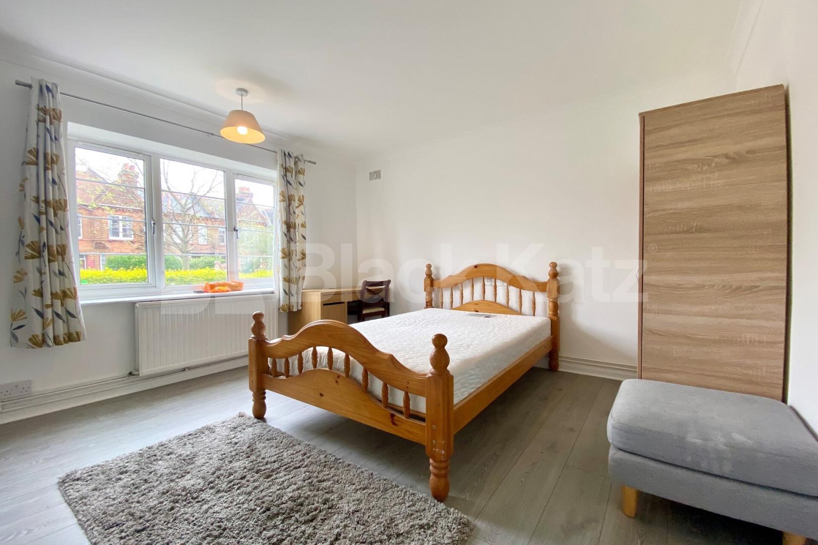 3 bedroom property located close to an array of amenities with Garden Gladstone Avenue , Wood Green