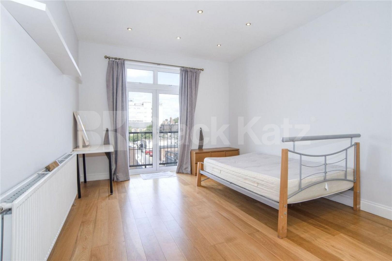 4 bedroom 2 bathroom all bills included except for council Tax  Camden Road, Caledonian Road