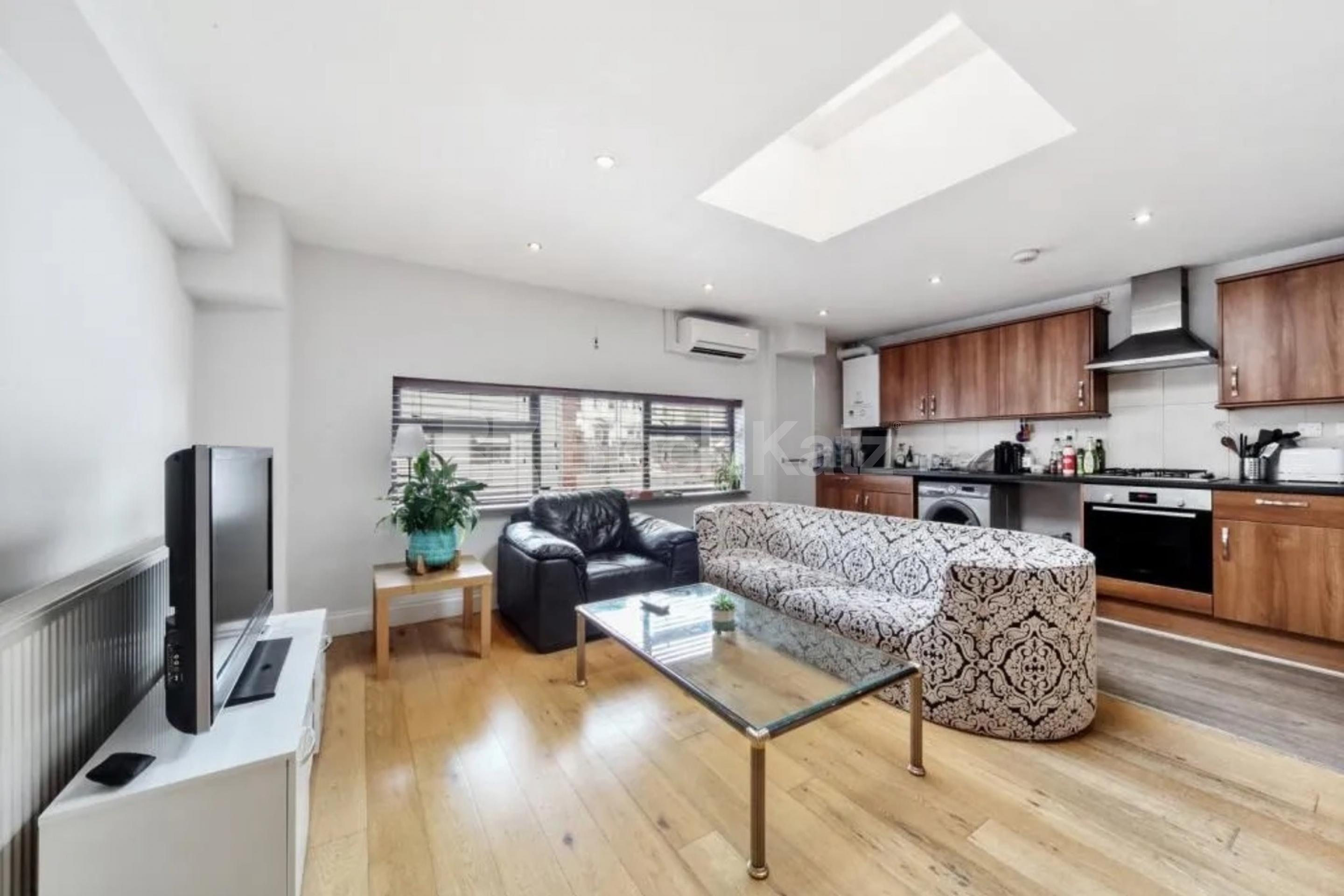 Spacious 3 bedroom property with bills included except for council tax Camden Road, Holloway N7