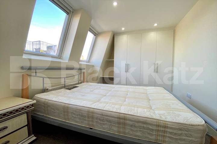 Large 3 bedroom property inclusive of all bill except council tax Camden Road , Holloway