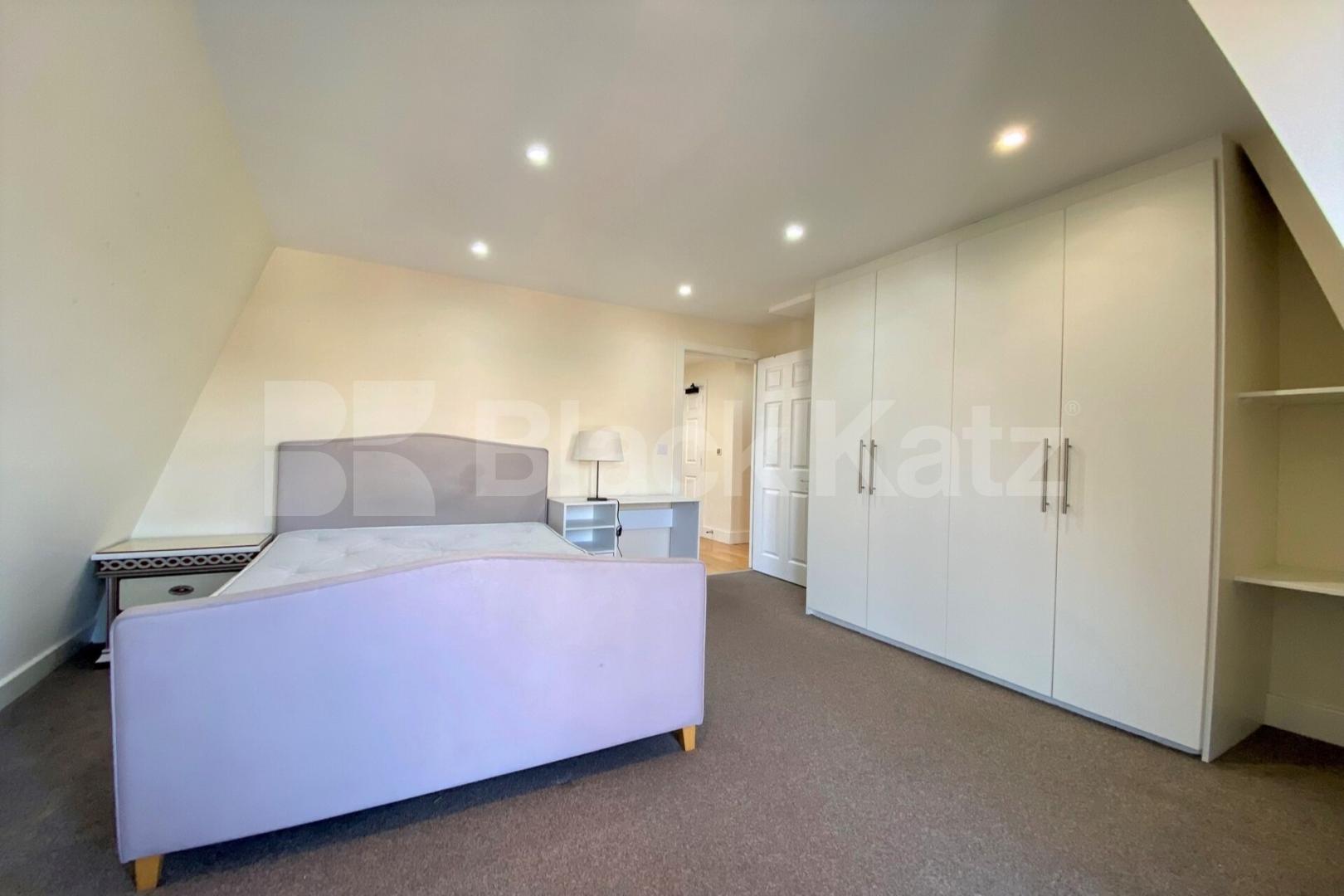 Large 3 bedroom property inclusive of all bill except council tax Camden Road , Holloway