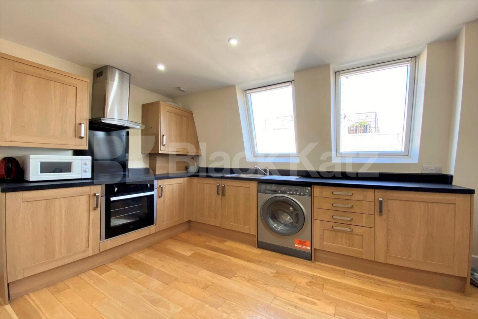 Large 3 bedroom property inclusive of all bill except council tax Camden Road , Holloway