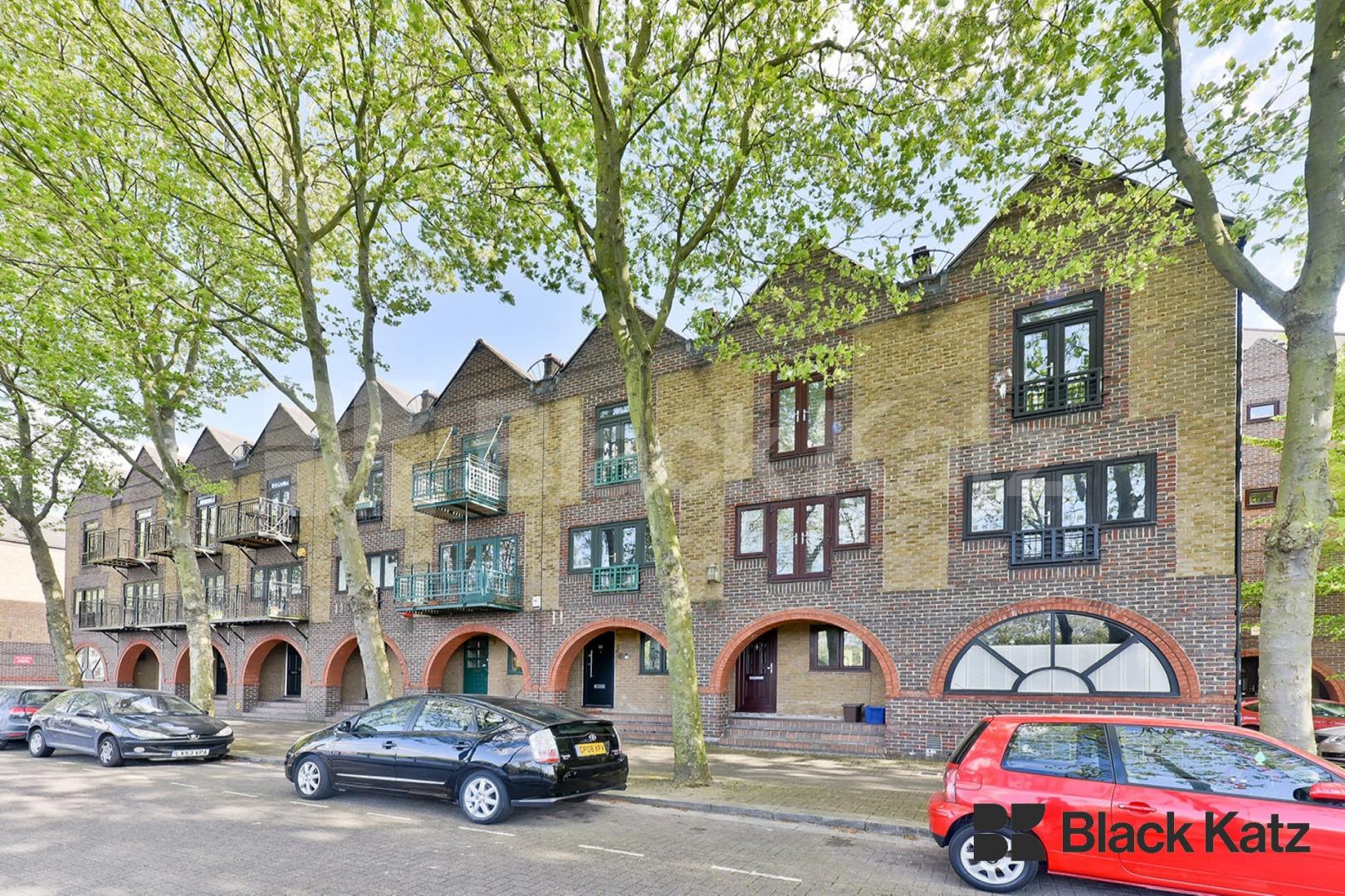 Triplex house + office,garden, two balconies & stunning views of Greenland Dock Greenland Quays, Surray Quays 