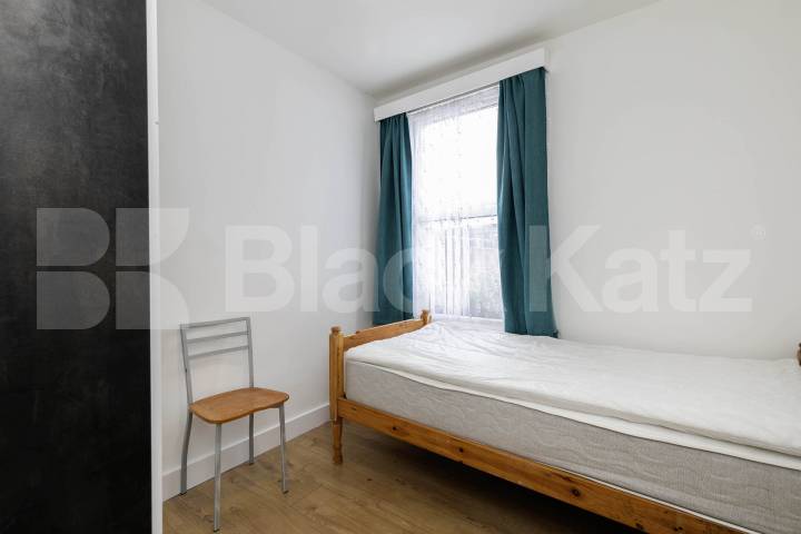 A well-presented three-bedroom furnished home situated on the popular Newton Road, NW2 Newton Road, London, NW2,  London