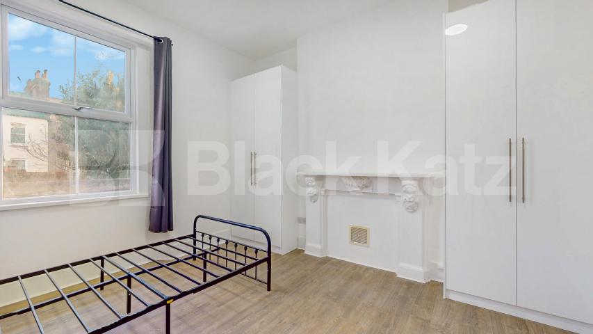 Newly refurbished large 4 bedroom property close to Caledonian Rd station Camden Road, Holloway / Caledonian Road