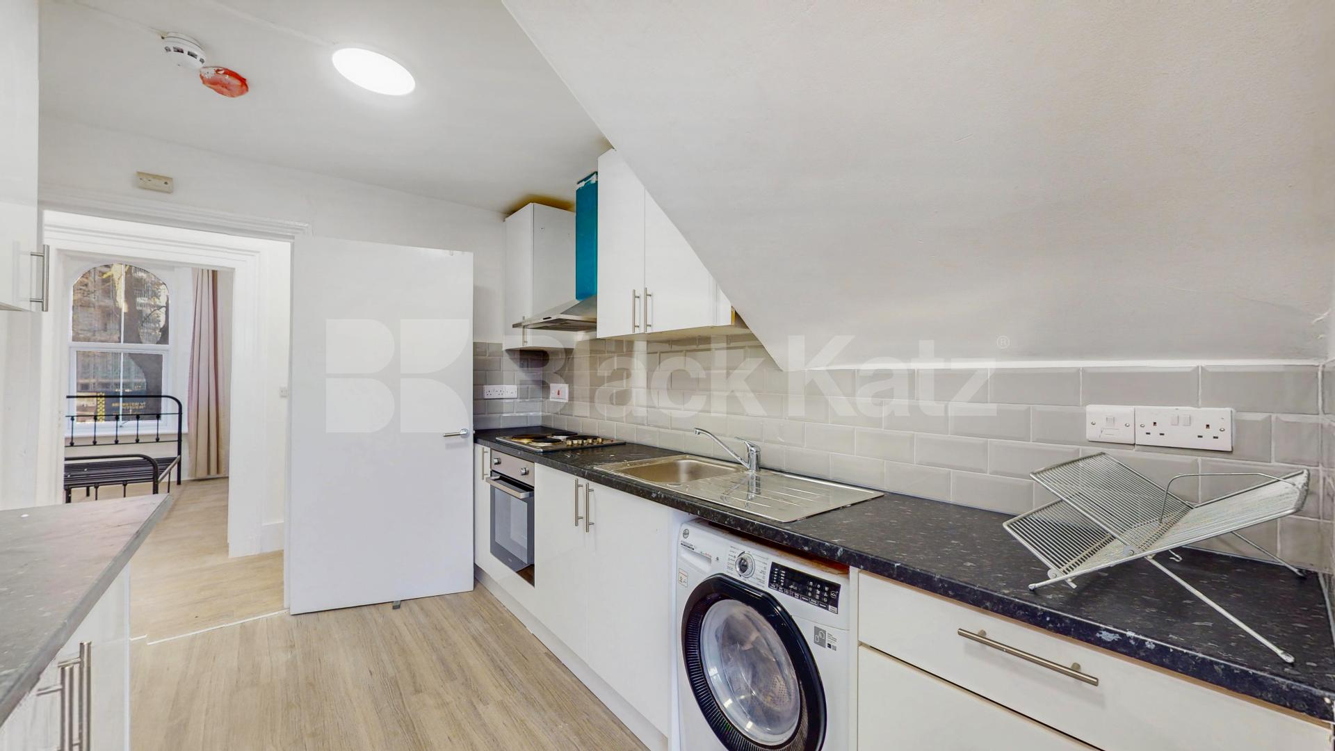 Newly refurbished large 4 bedroom property close to Caledonian Rd station Camden Road, Holloway / Caledonian Road