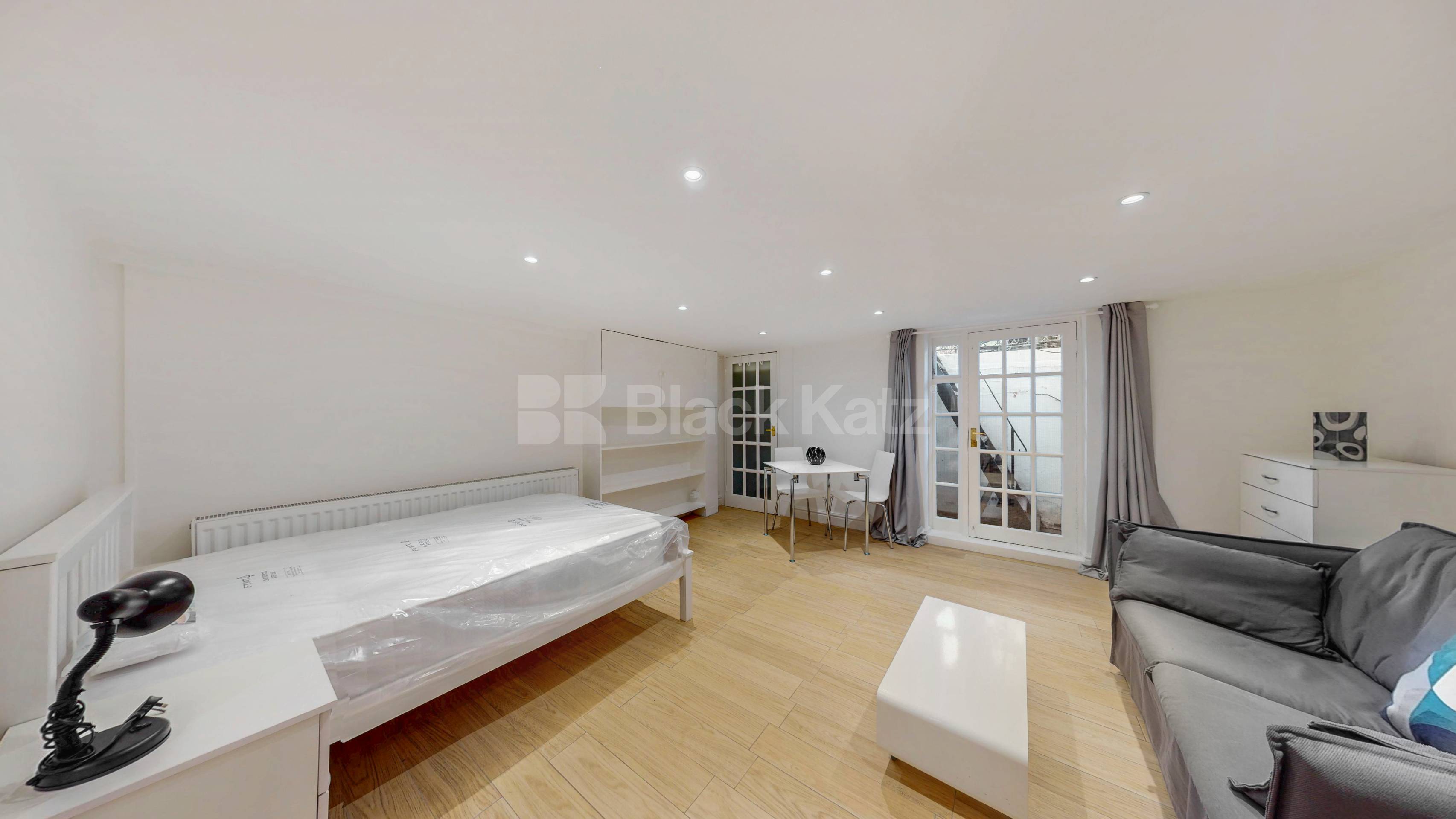 Modern Studio walking distance to Marylebone Tube & Regents Park  Harewood Avenue, Marylebone NW1