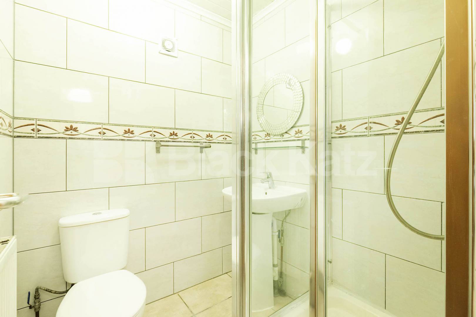 Available September Heathfield Park, Willesden Green, NW2,  Lotus House