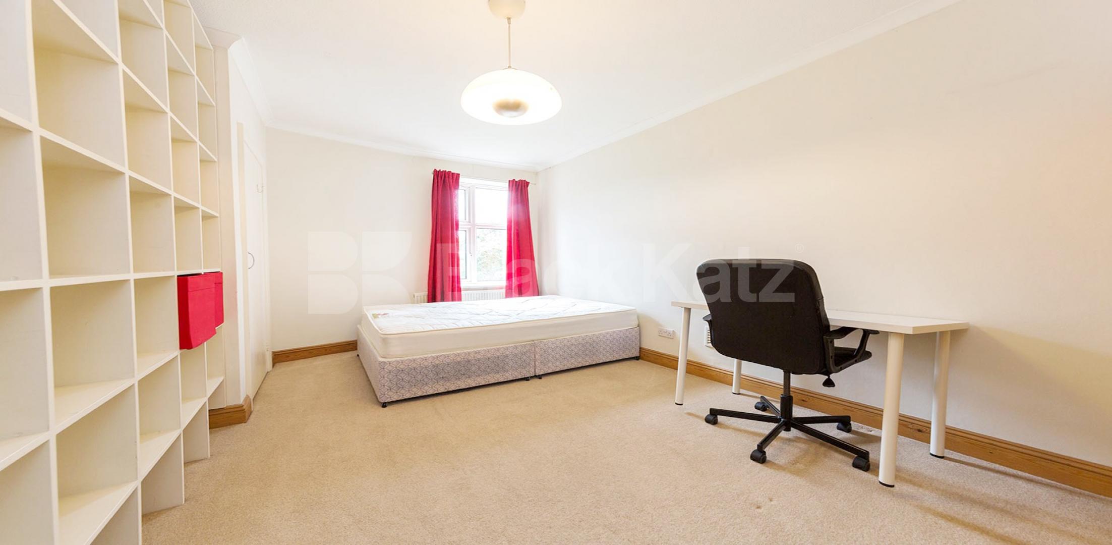Spacious and well-presented four-bedroom flat available to rent on the sought-after Goldhawk Road Goldhawk Road, London, W12,  London