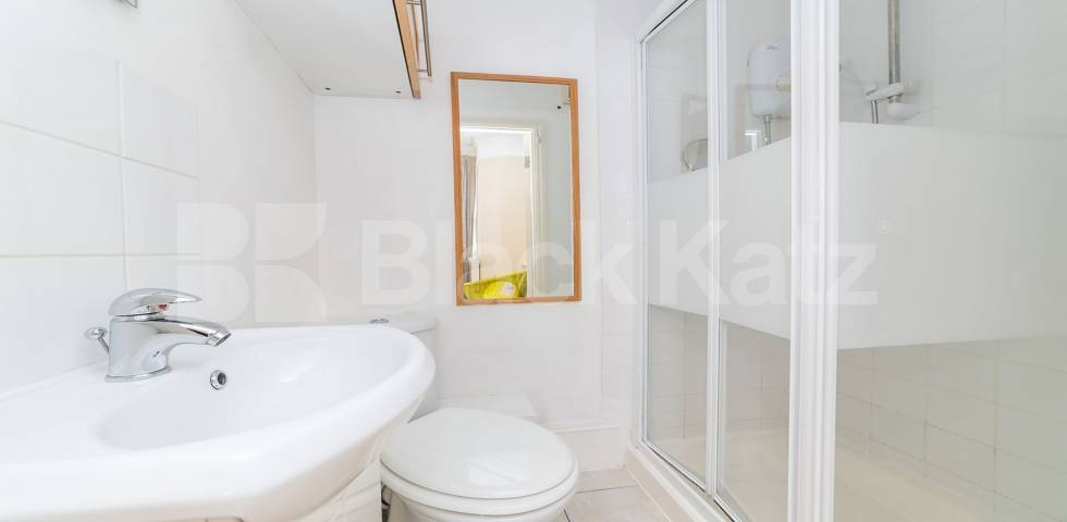 			Great Studio, Studio Apartment, 1 bath, 1 reception Flat			 Church Lane, Crouch End
