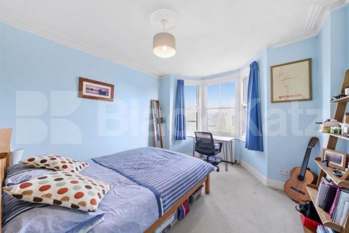 Spacious two double bedroom property in amazing location Tottenham Lane, Crouch End / Hornsey