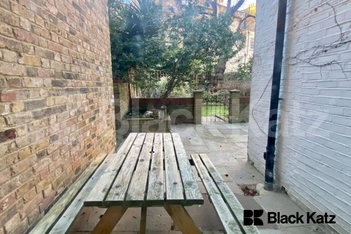 Split level four bedroom garden flat in the heart of Pimlico Lupus Street, Pimlico