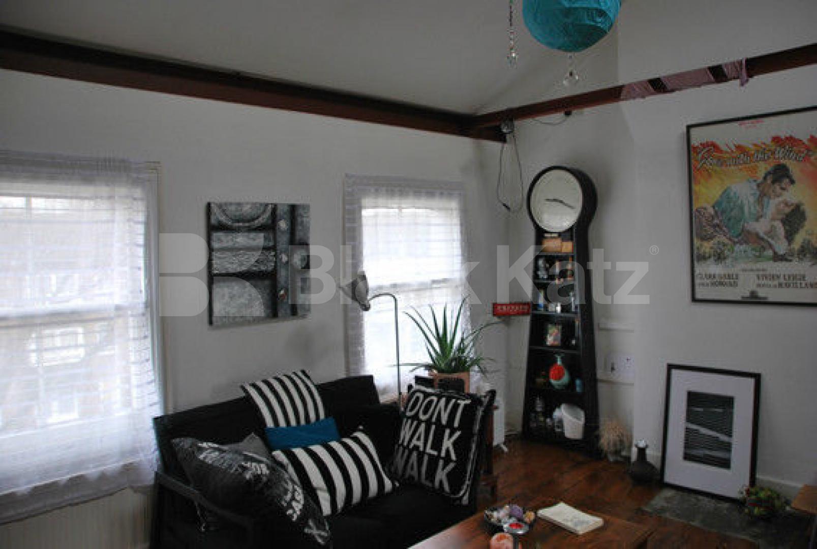 			NEW INSTRUCTION, 2 Bedroom, 1 bath, 1 reception Maisonette			 Stockwell Road, Stockwell/Brixton