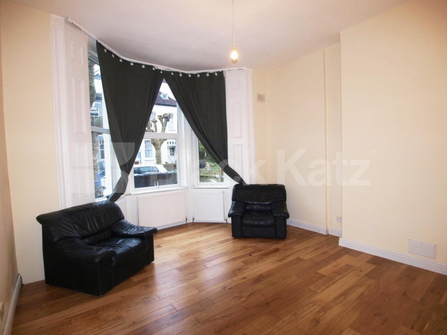 			1 Bedroom, 1 bath, 1 reception Flat			 Belmont Road, Turnpike Lane