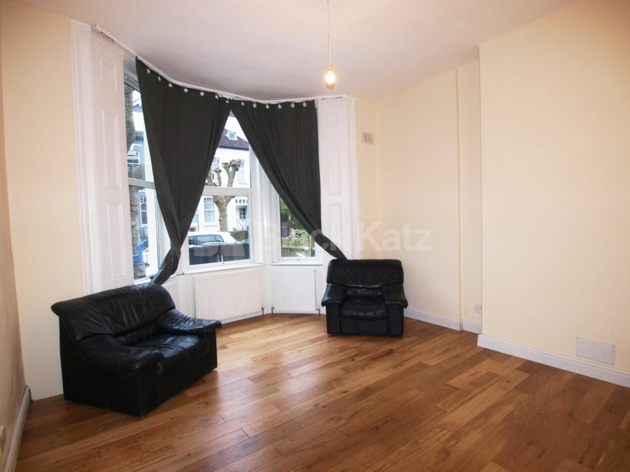 			1 Bedroom, 1 bath, 1 reception Flat			 Belmont Road, Turnpike Lane N15