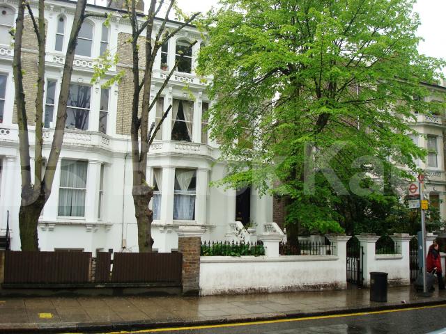 			NEW INSTRUCTION!, 1 Bedroom, 1 bath, 1 reception Flat			 Cambridge Gardens, Ladbroke Grove