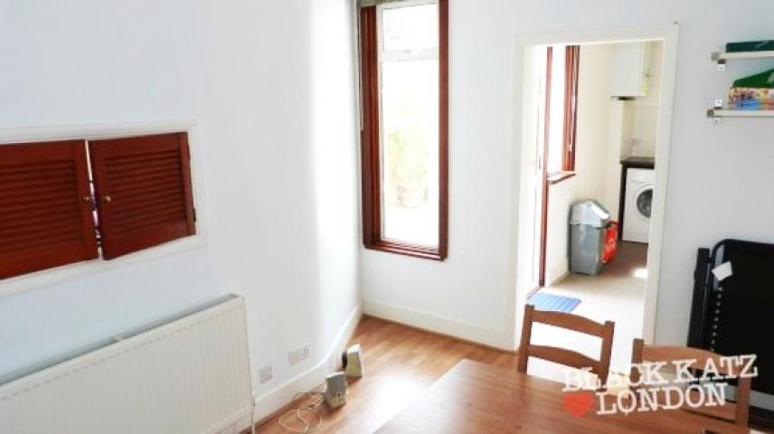 			NEW INSTRUCTION, 4 Bedroom, 1 bath, 1 reception House			 Springcroft Avenue, EAST FINCHLEY