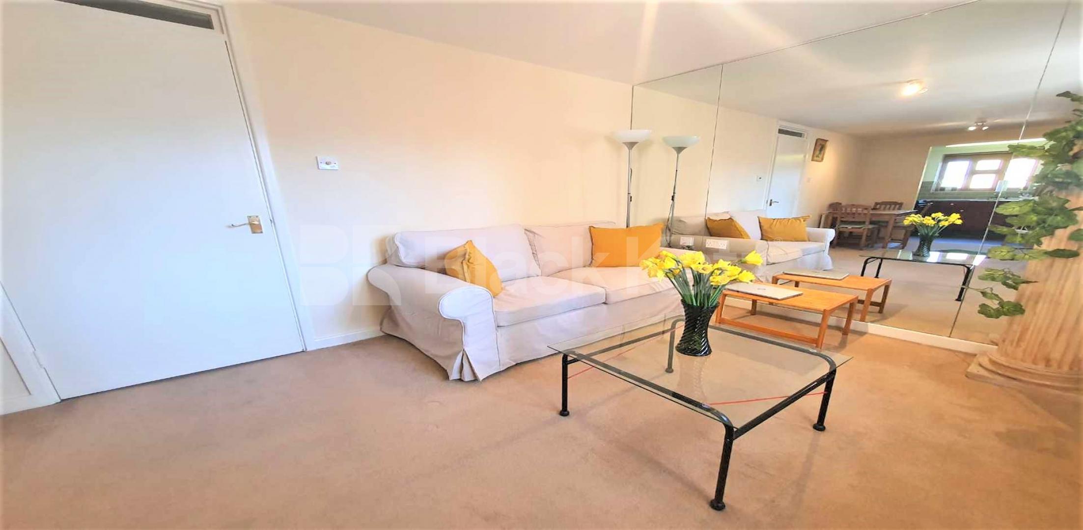 			1 Bedroom, 1 bath, 1 reception Flat			 Gainsborough Court, Lime Grove, Shepherds Bush