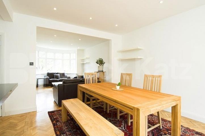 			UNIQUE PROPERTY!, 4 Bedroom, 1 bath, 1 reception House			 Priory Gardens, Highgate