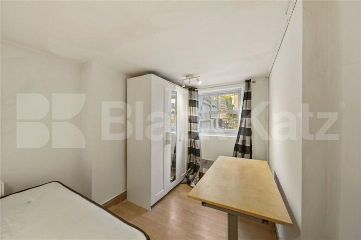 Split level 4 bedroom property located close to Archway Station and amenities  Davenant Road, Archway