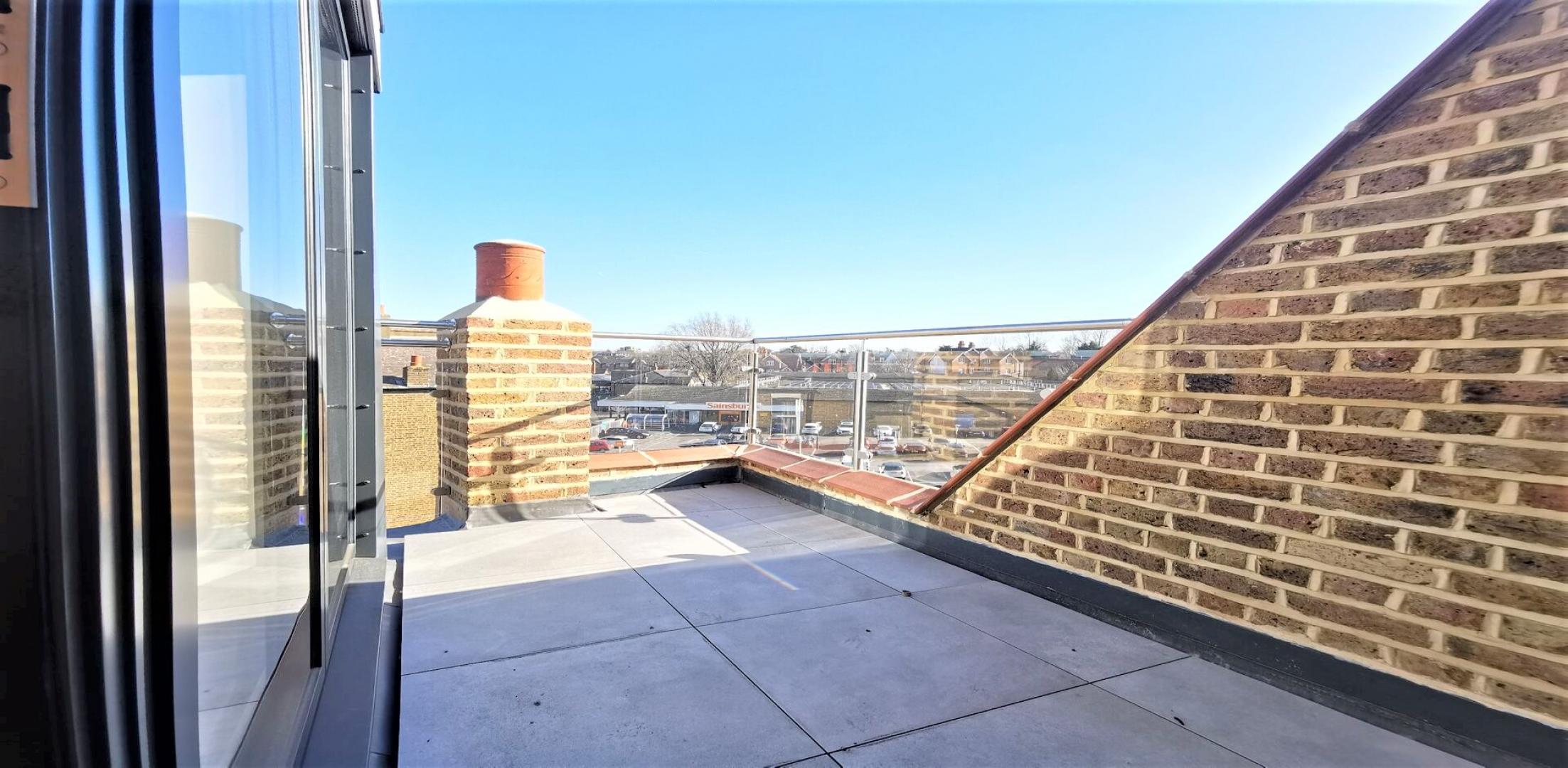 Unique Penthouse with stunning views High Road, Willesden Green