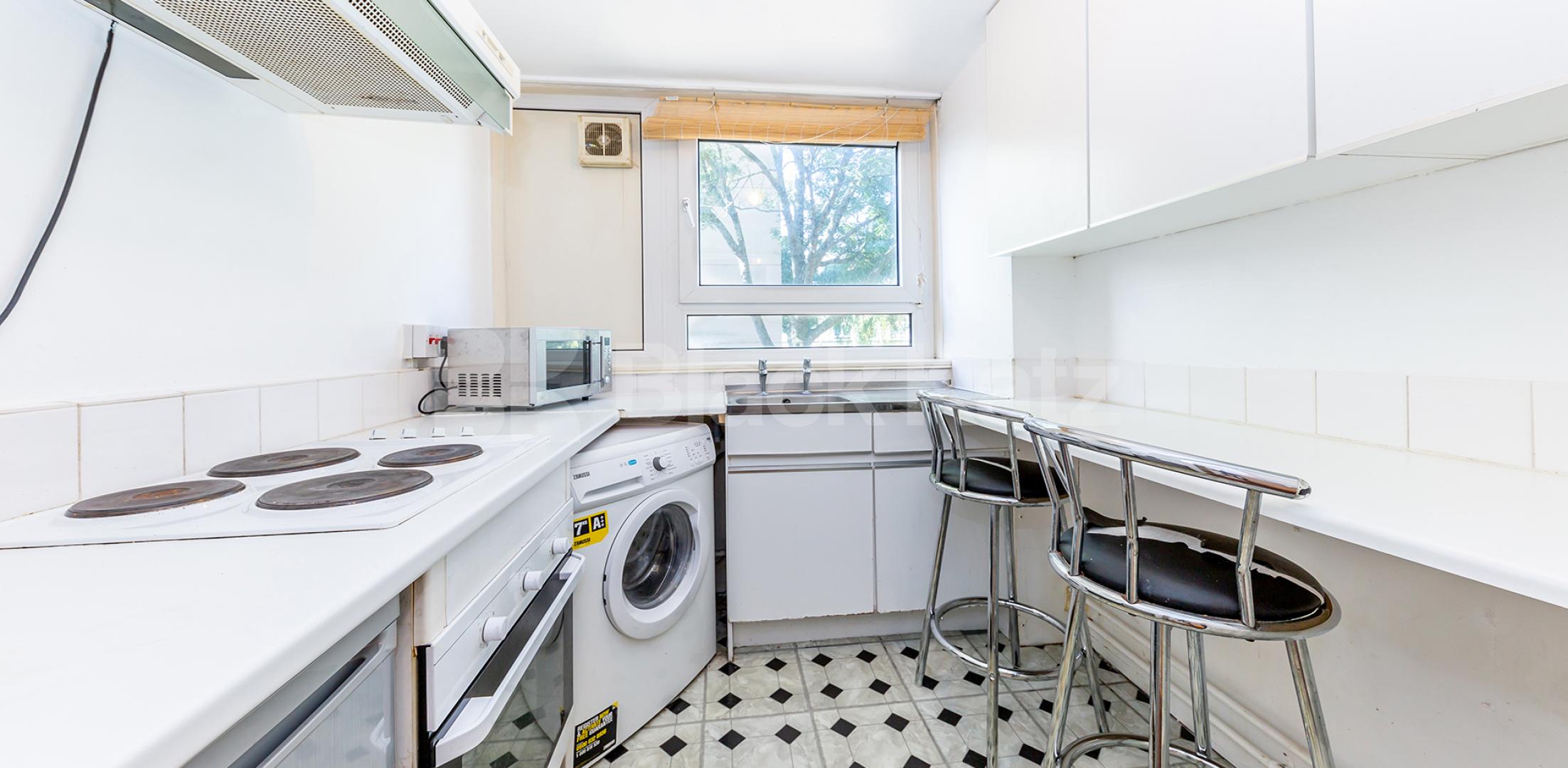 Spacious 1/2 double bedroom property with a garden Haverstock Road, Chalk Farm