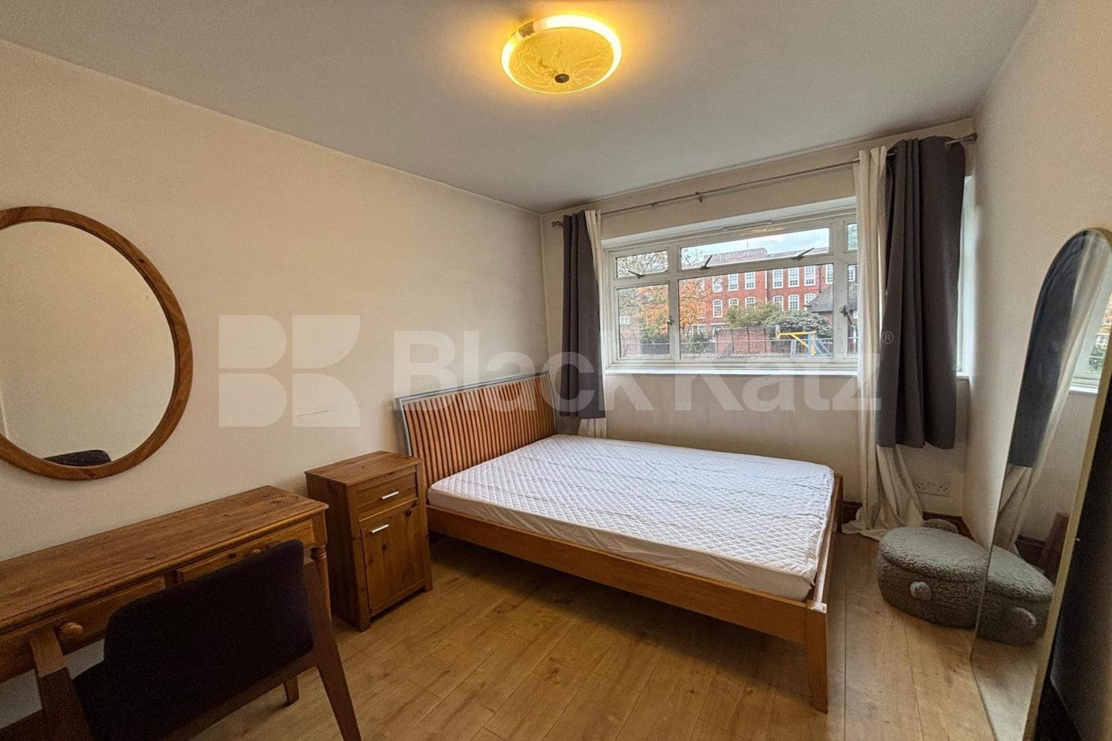 Duplex apartment includes heating & hotwater Churchill Gardens, Pimlico