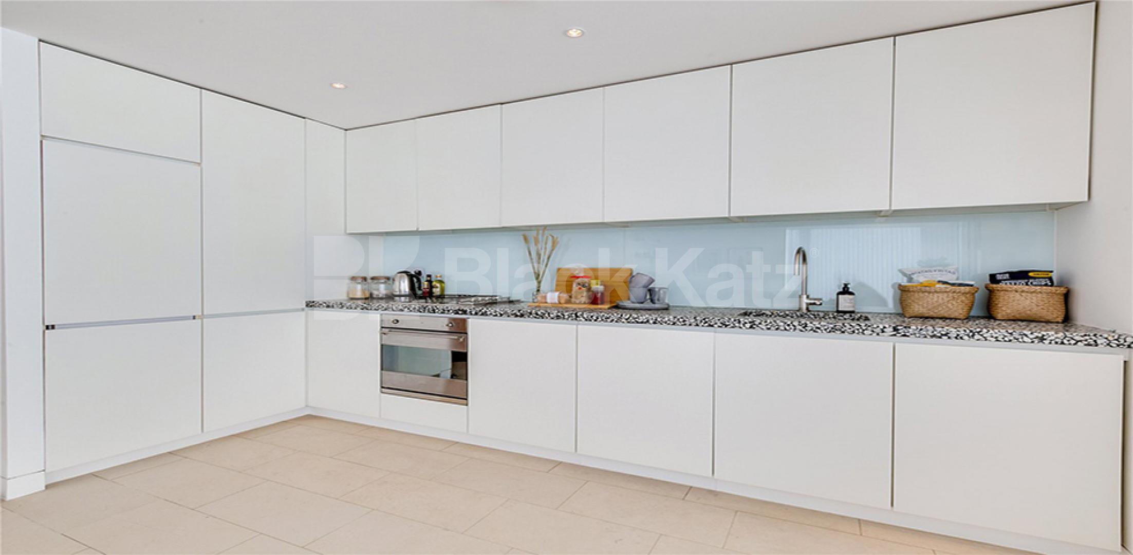 Truly stunning 3 bed 2 bath penthouse by Regents Park and Camden Tube  Oval Road, Regents Park