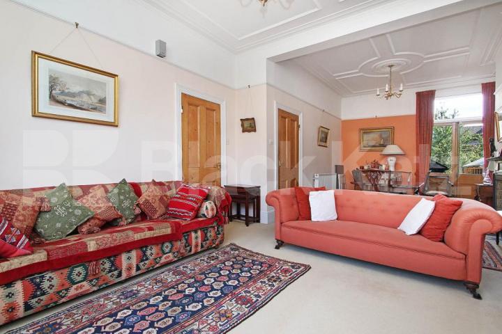 			Viewings Highly Recommended!, 4 Bedroom, 1 bath, 1 reception House			 Inderwick Road, Crouch End