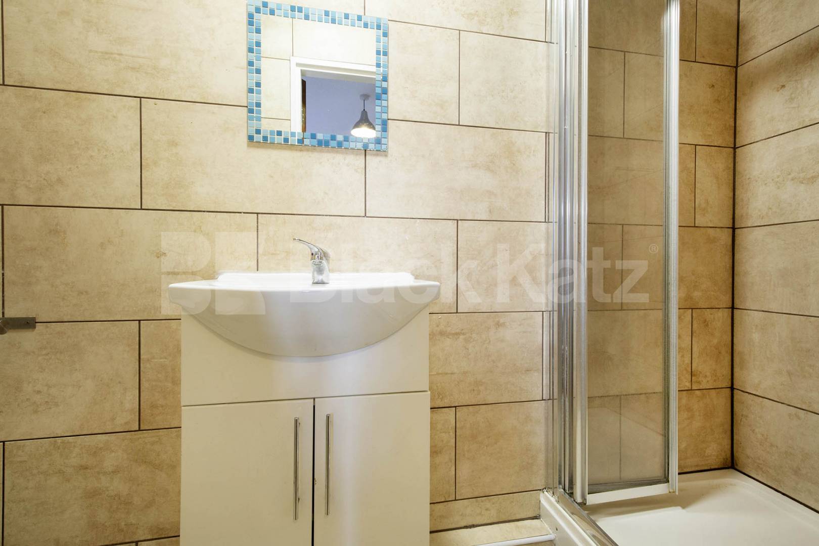 Black Katz are proud to present this one double bedroom apartment set within a well presented period building High Road, Willesden Green, NW10,  London