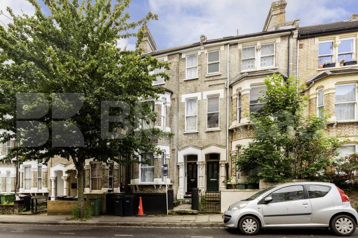 Gascony Avenue, London, NW6,  London