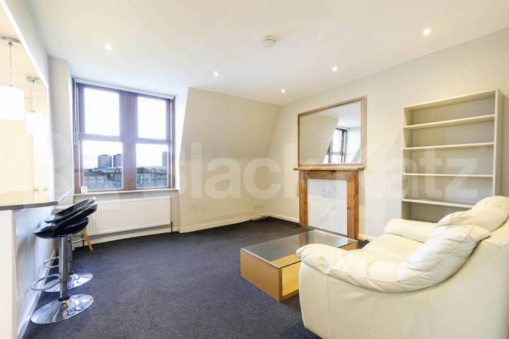 			2 Bedroom, 1 bath, 1 reception 			 Gledstanes Road,  London  W14