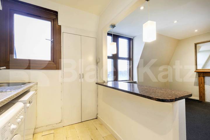 			2 Bedroom, 1 bath, 1 reception 			 Gledstanes Road,  London  W14