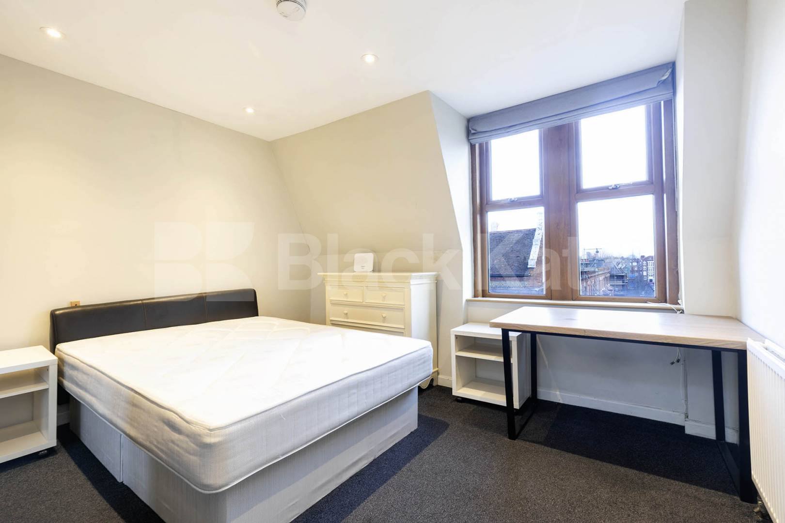 			2 Bedroom, 1 bath, 1 reception 			 Gledstanes Road,  London  W14