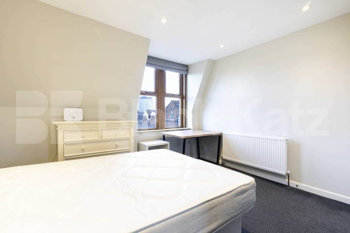 			2 Bedroom, 1 bath, 1 reception 			 Gledstanes Road,  London  W14