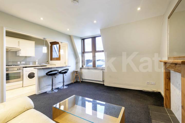 			2 Bedroom, 1 bath, 1 reception 			 Gledstanes Road,  London  W14