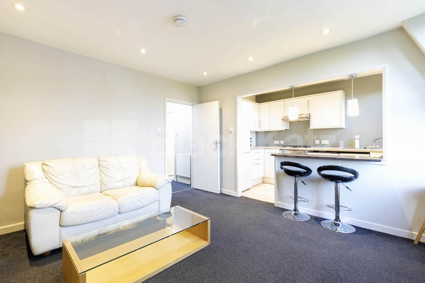 			2 Bedroom, 1 bath, 1 reception 			 Gledstanes Road, London, W14,  London