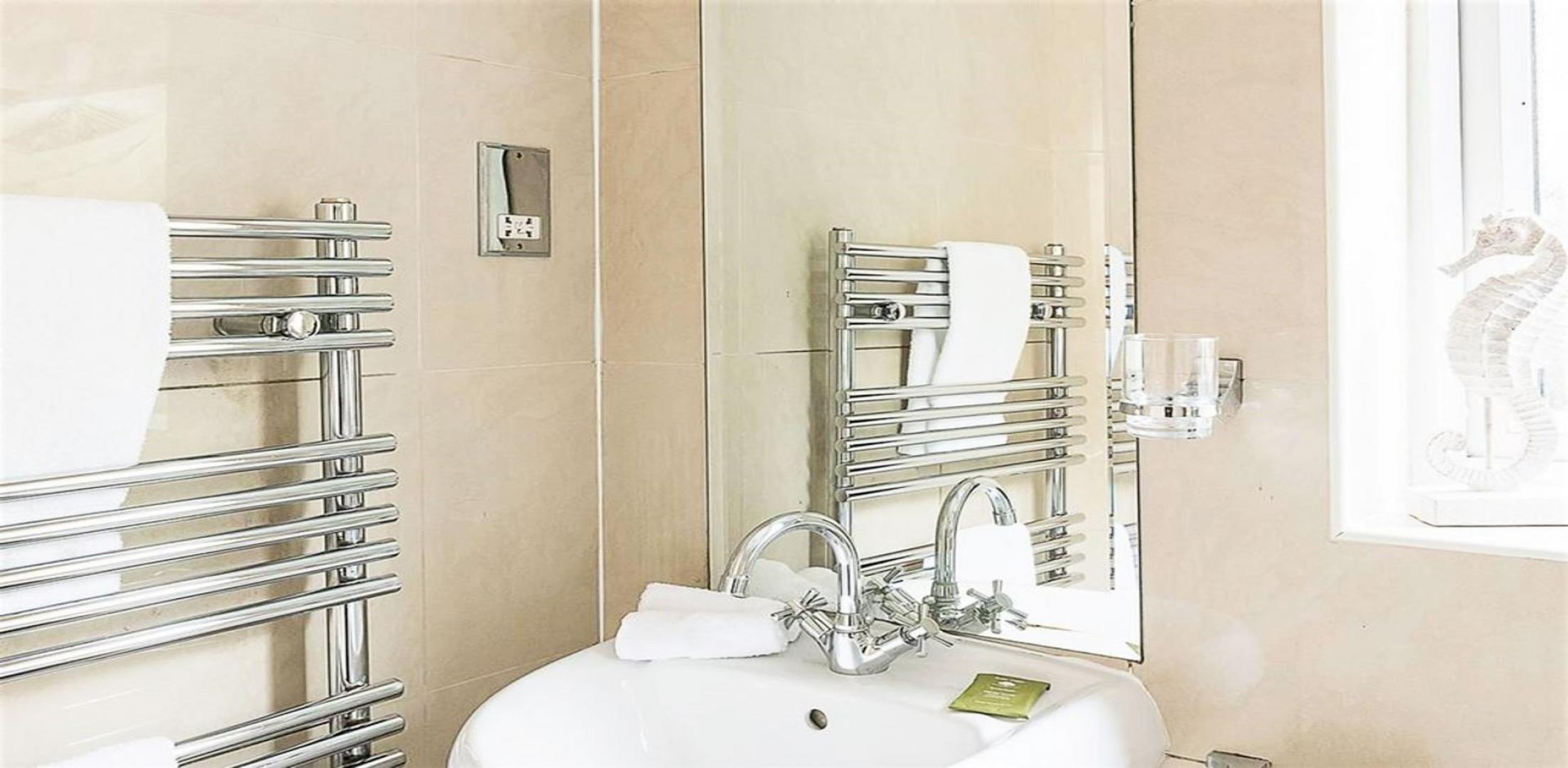 			1 Bedroom, 1 bath, 1 reception Apartment			 Elgin Avenue, MAIDA VALE