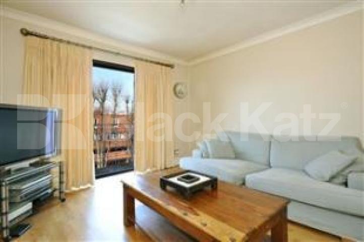 			Fantastic finish and great location , 2 Bedroom, 1 bath, 1 reception Serviced Apartments			 Crescent Road, CROUCH END