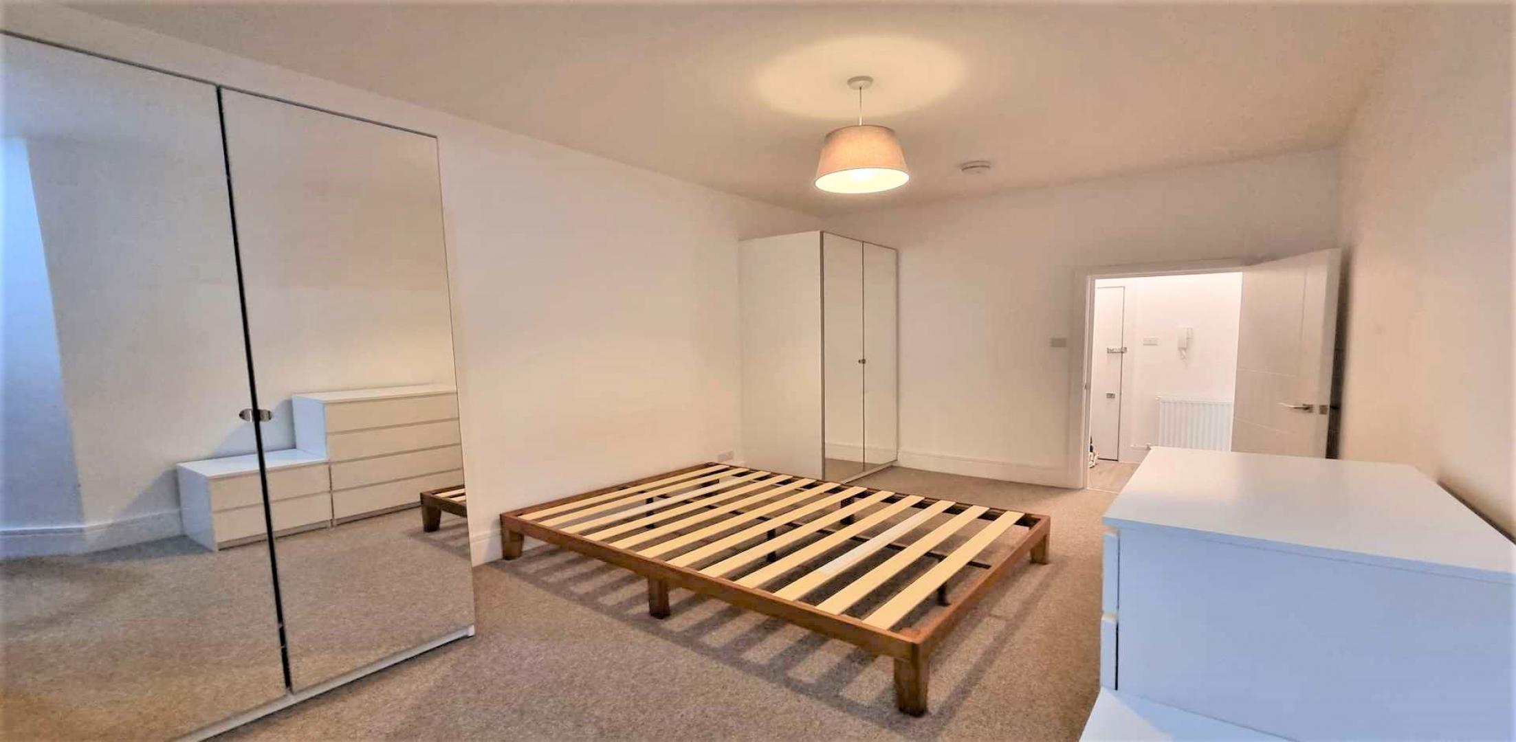 			1 Bedroom, 1 bath, 1 reception Apartment			 Glenloch Road , BELSIZE PARK