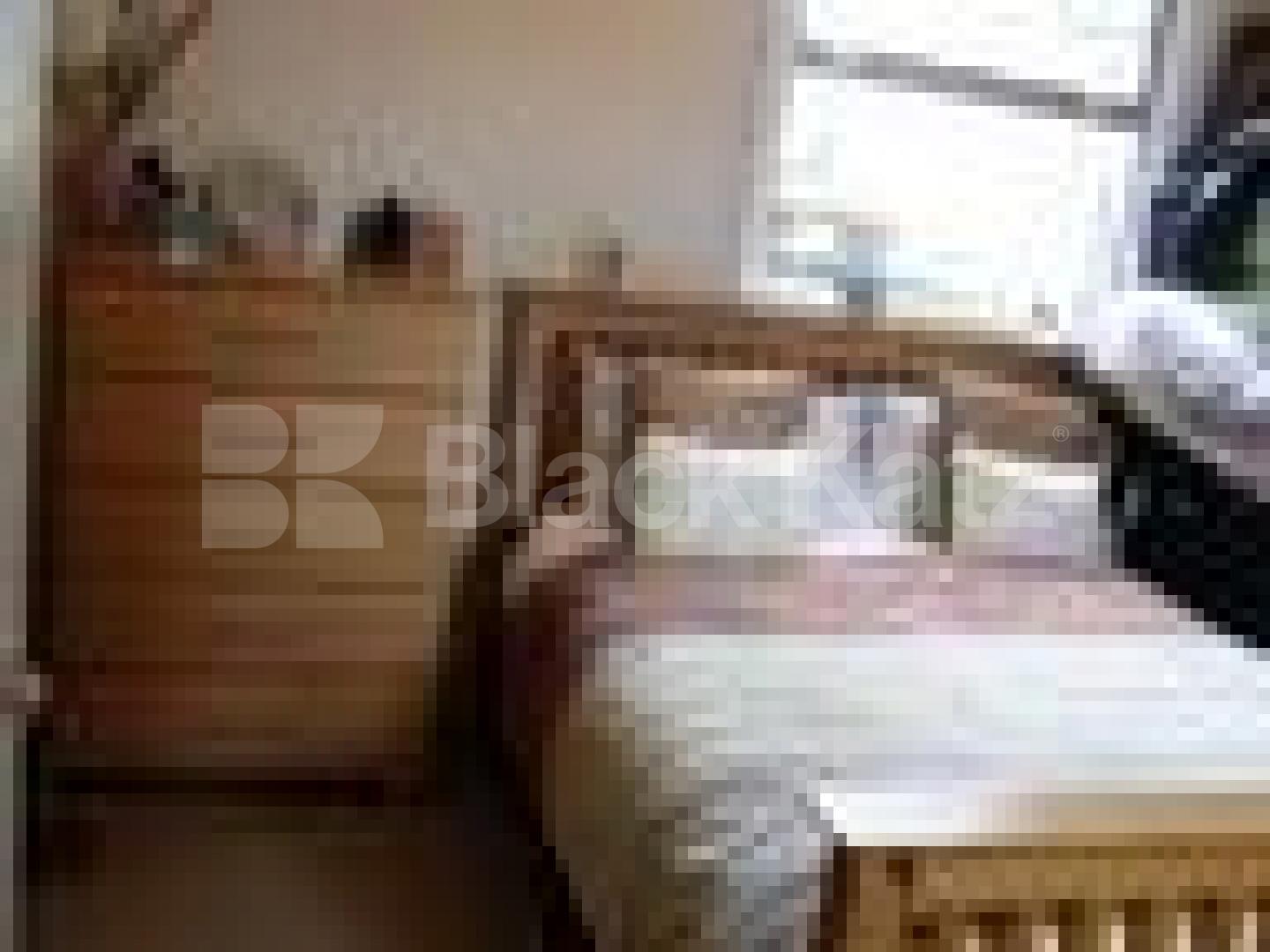 			2 Bedroom, 1 bath, 1 reception Ground Floor Flat			 Falkland Road, Haringey Ladder