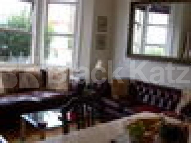 			2 Bedroom, 1 bath, 1 reception Ground Floor Flat			 Falkland Road, Haringey Ladder