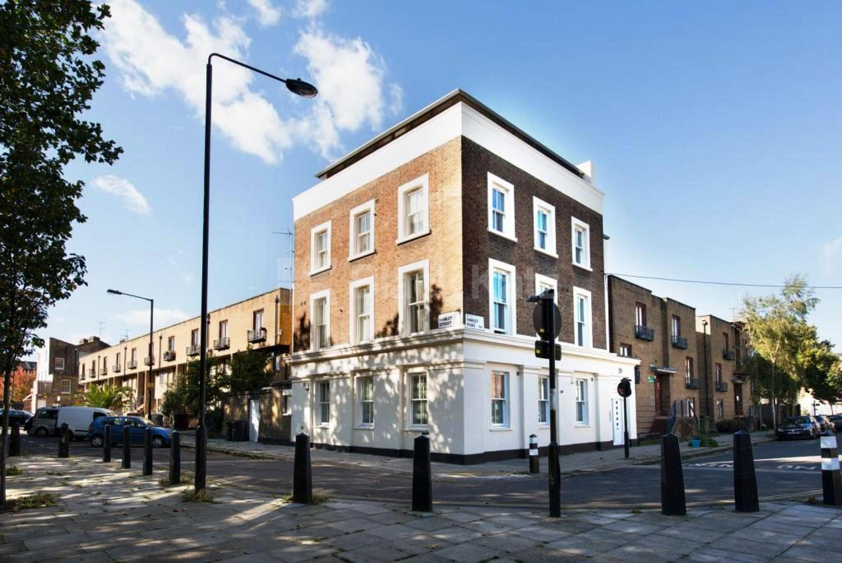 			NEW INSTRUCTION!, 1 Bedroom, 1 bath, 1 reception Flat			 Hawley Road, CAMDEN NW1