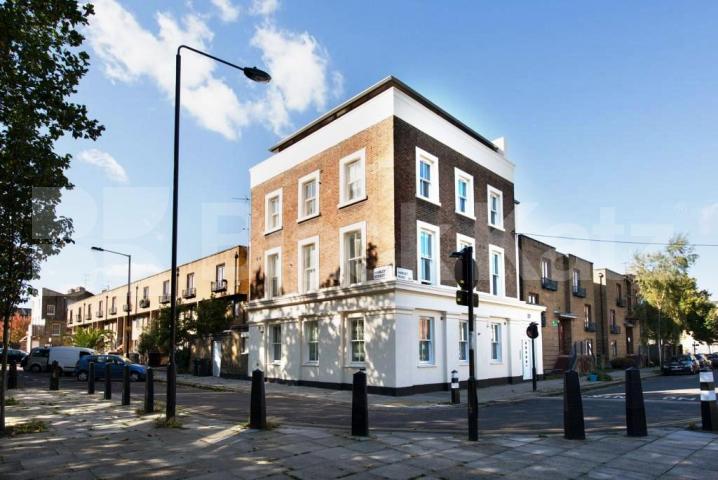 			NEW INSTRUCTION!, 1 Bedroom, 1 bath, 1 reception Flat			 Hawley Road, CAMDEN