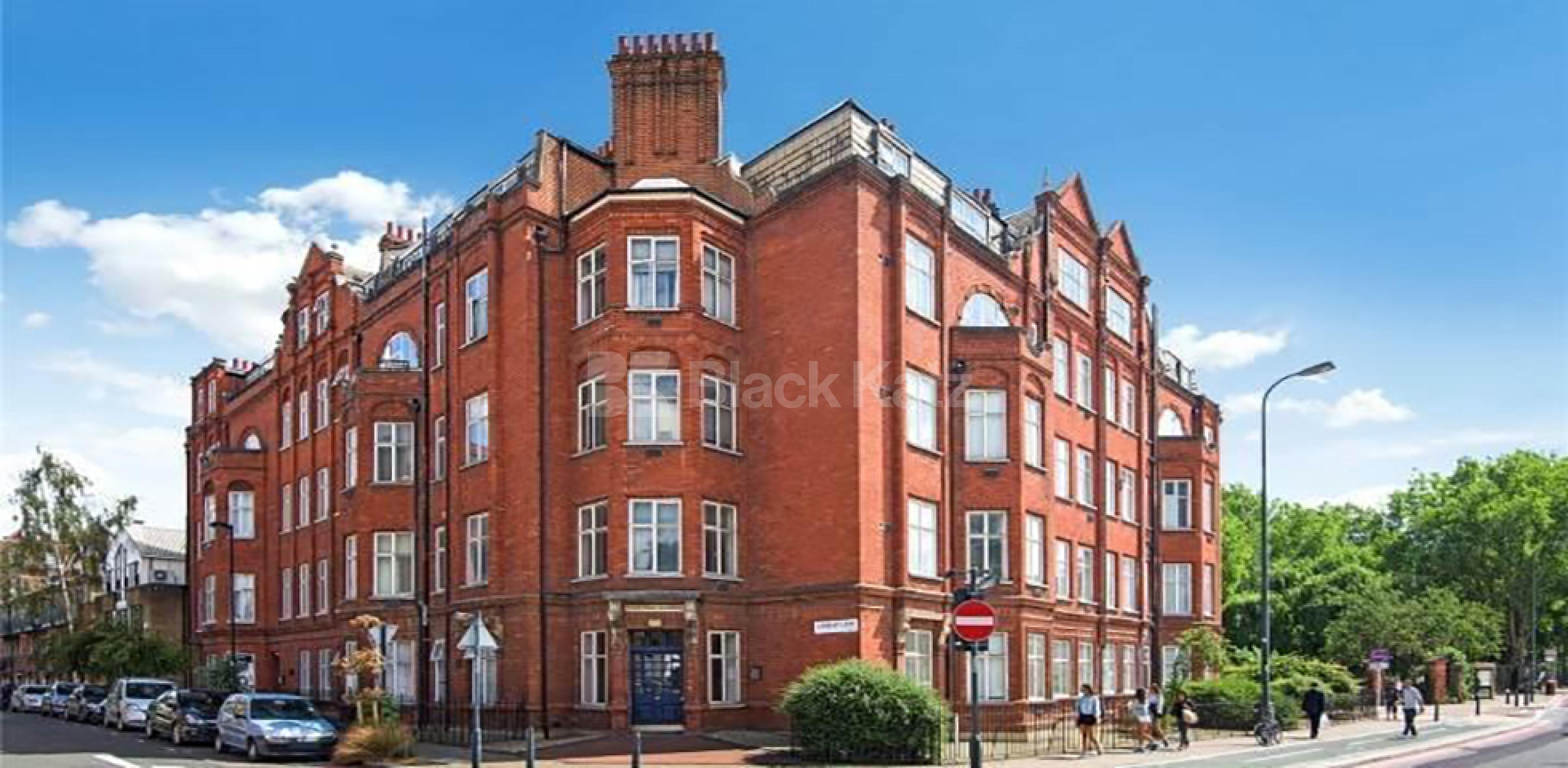 			LET , 3 Bedroom, 1 bath, 1 reception Apartment			 Park Mansions Langley Lane, Vauxhall SW8
