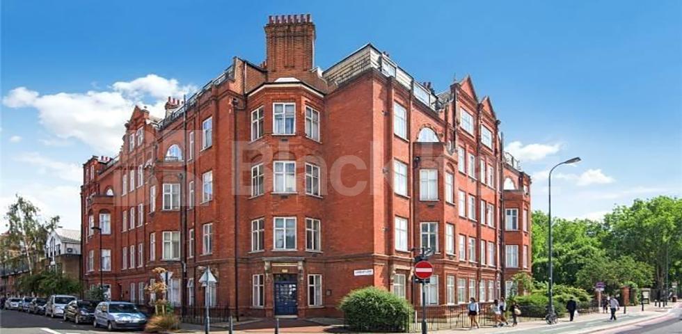 			LET , 4 Bedroom, 1 bath, 1 reception Apartment			 Park Mansions South. Lambeth Road  , Vauxhall